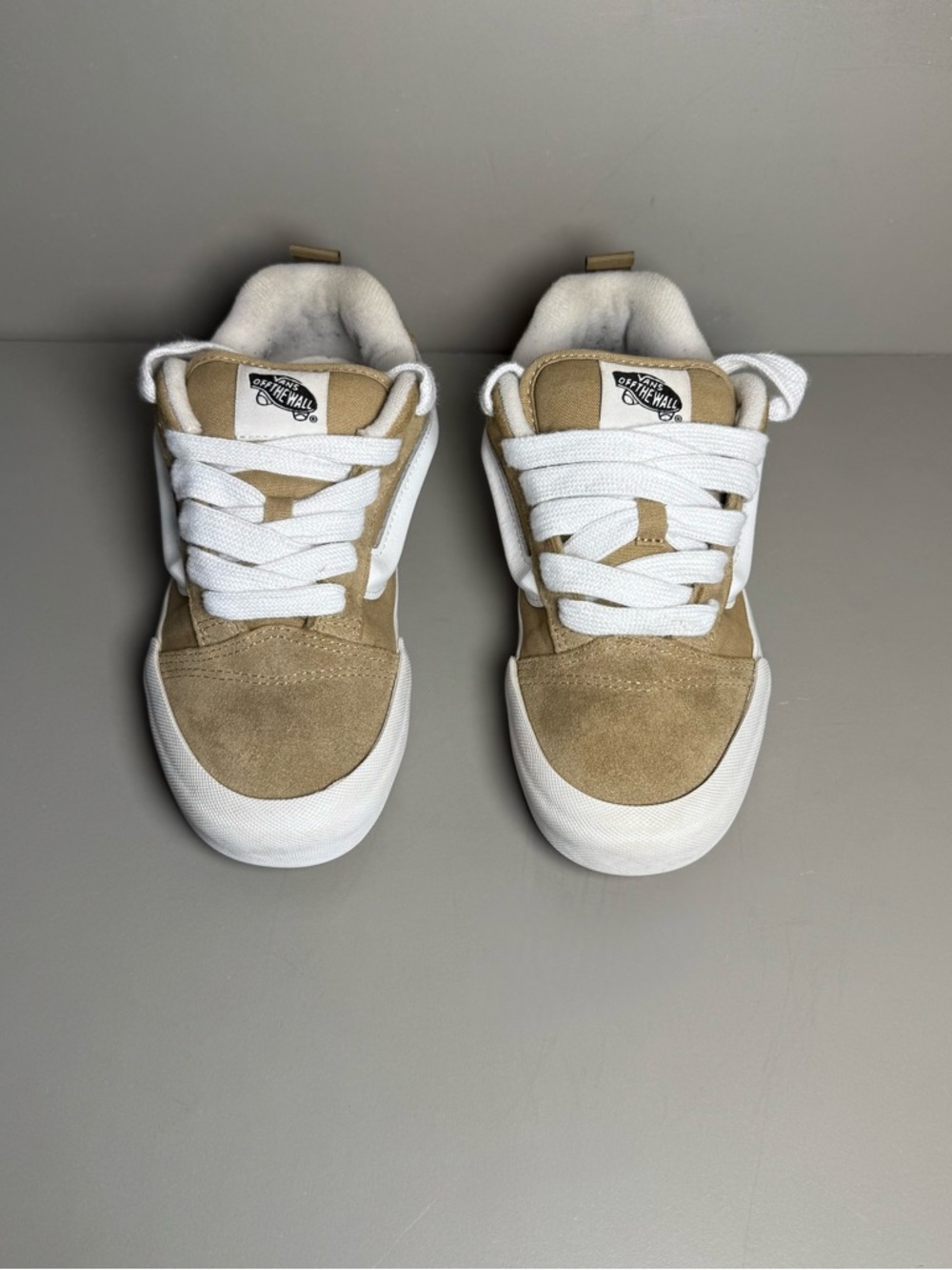 VANS Knu Skool - Khaki - Womens 6.5/ Men 5.0